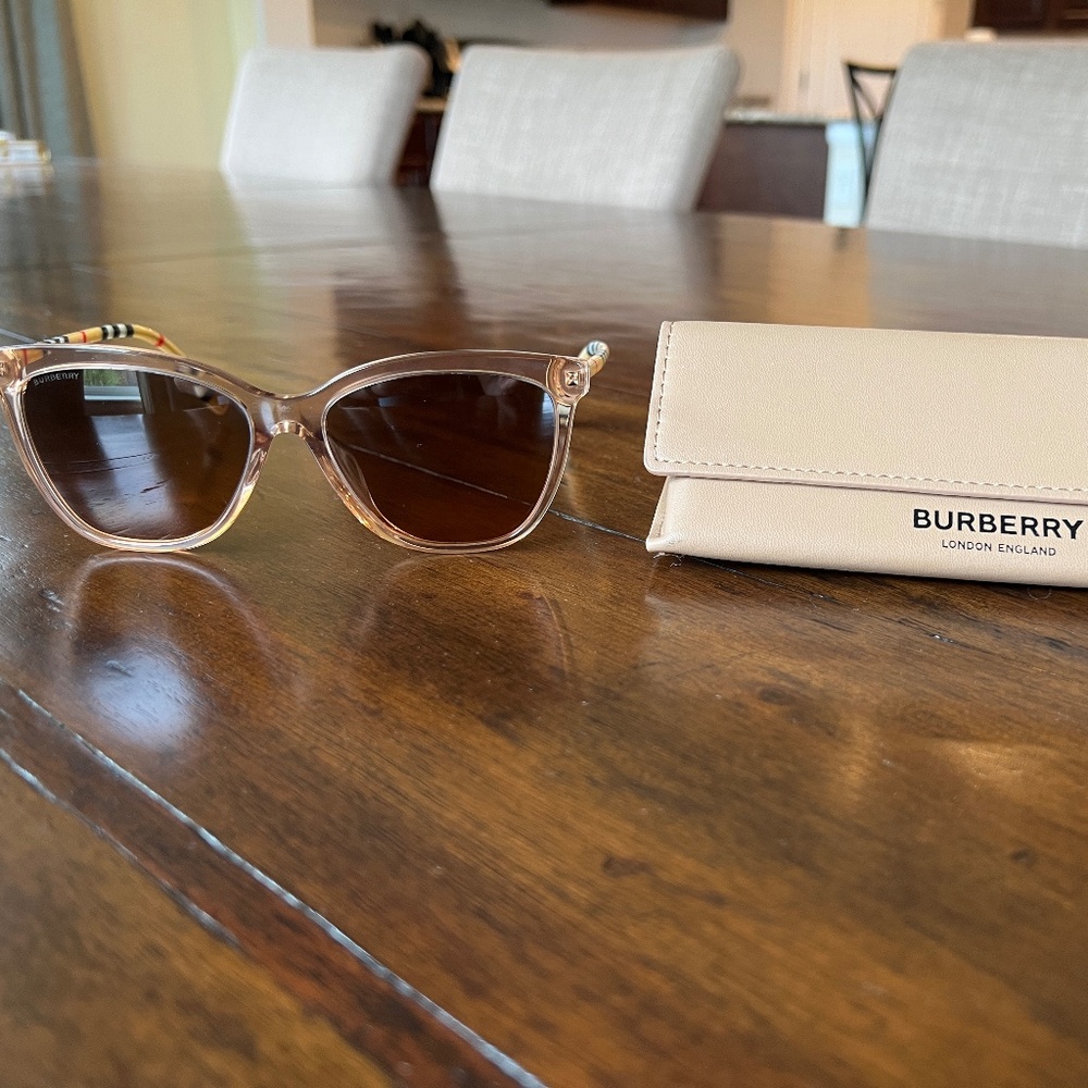 Burberry Clare Sunglasses